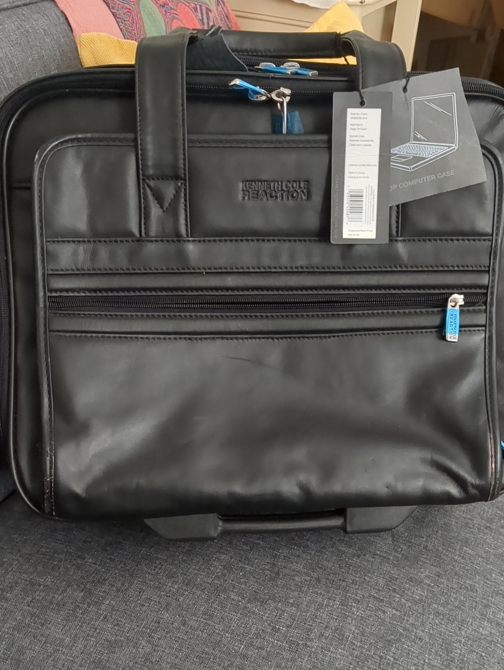 Kenneth Cole Reaction Black Laptop Computer Case With Wheels